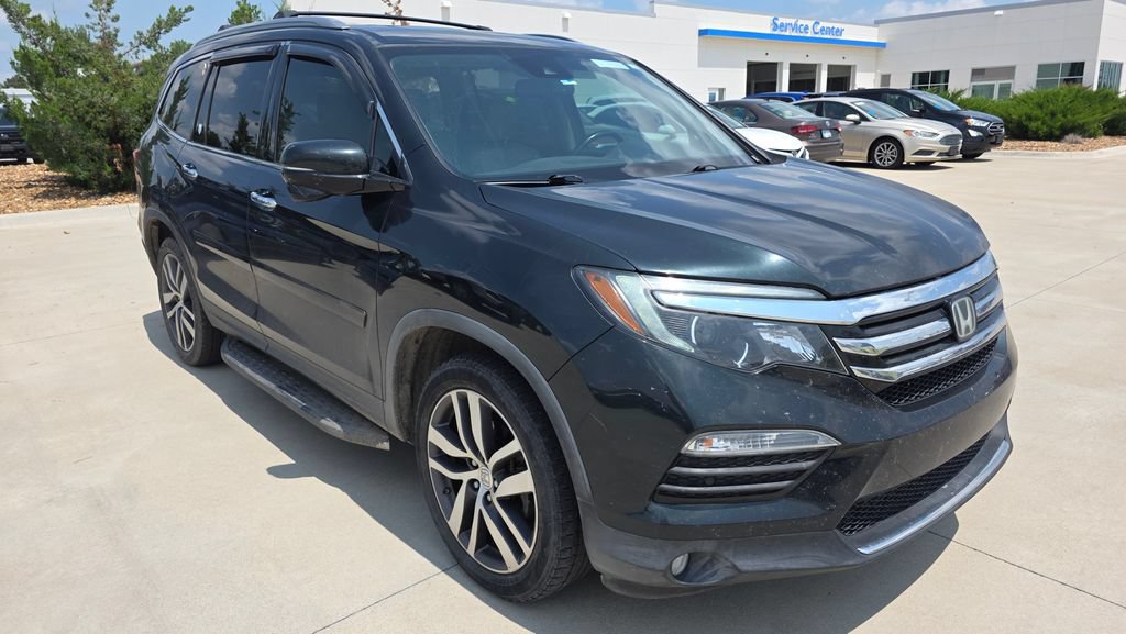 Used 2016 Honda Pilot Touring image 7