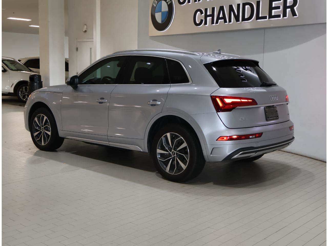 Used 2021 Audi Q5 2.0T Premium Plus w/ Premium Plus Package AWD/4WD image 5