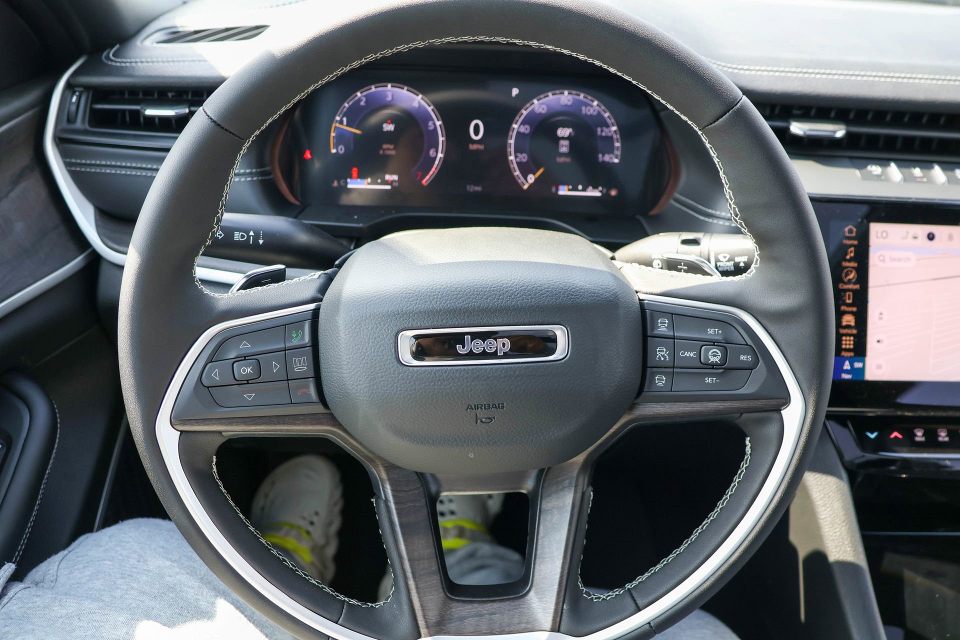 New 2026 Jeep Grand Cherokee Limited AWD/4WD image 29