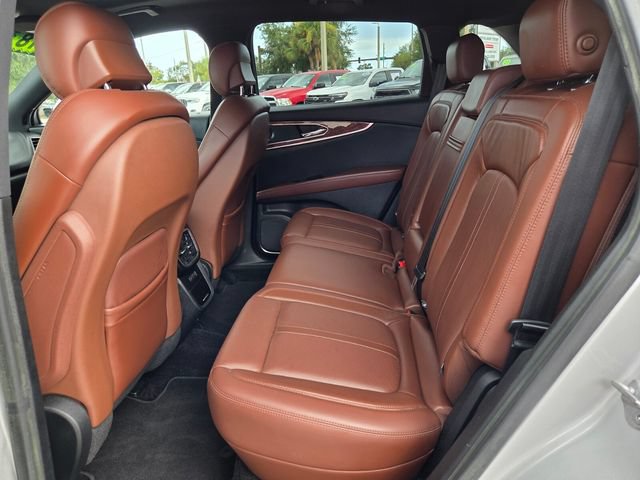 Used 2018 Lincoln MKX Reserve w/ Driver Assistance Package FWD image 15