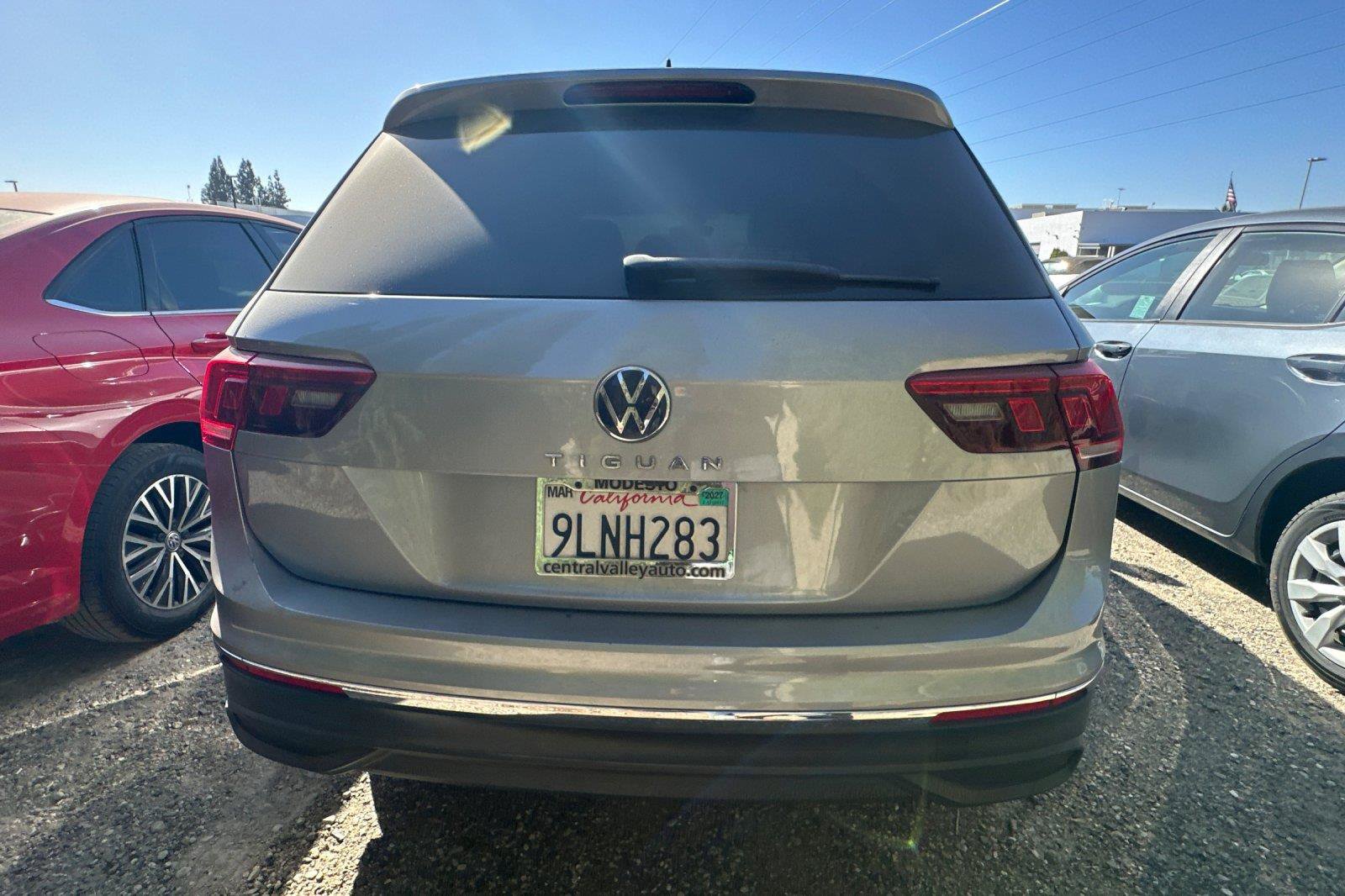 Used 2024 Volkswagen Tiguan S FWD image 5