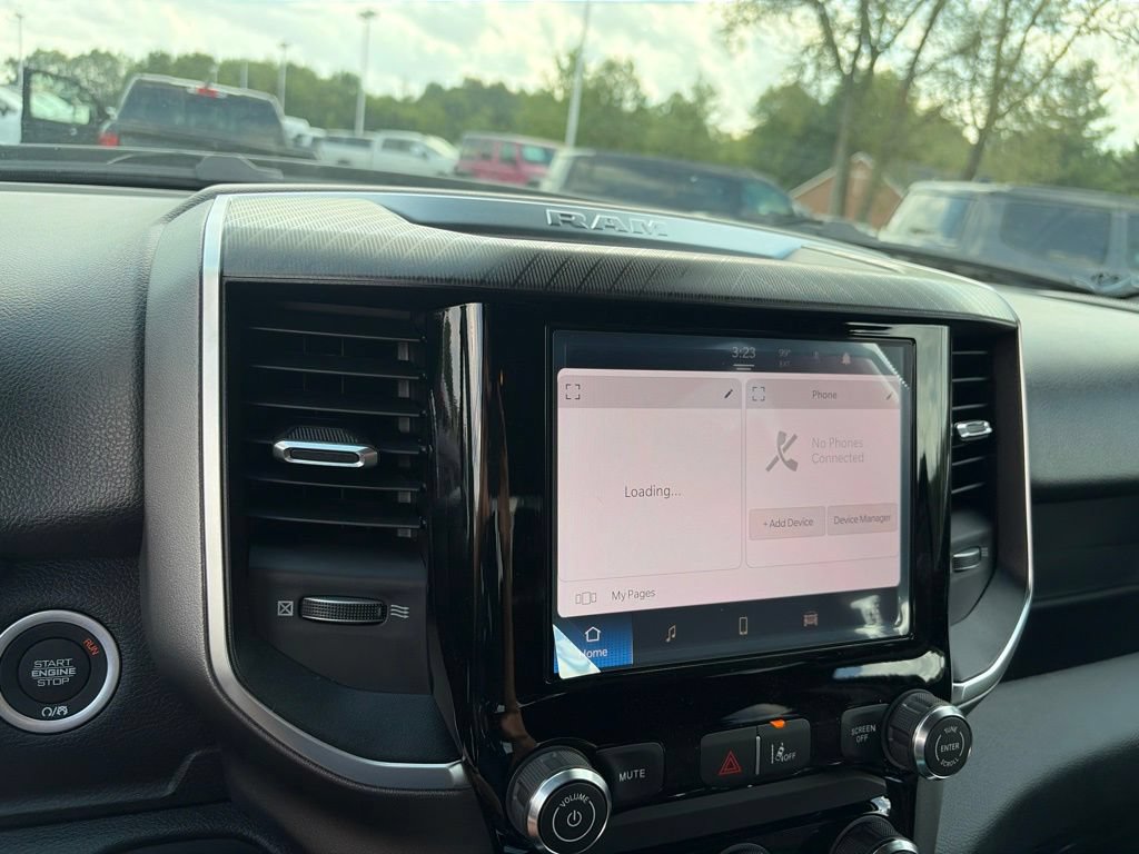New 2026 RAM 1500 Express AWD/4WD image 33