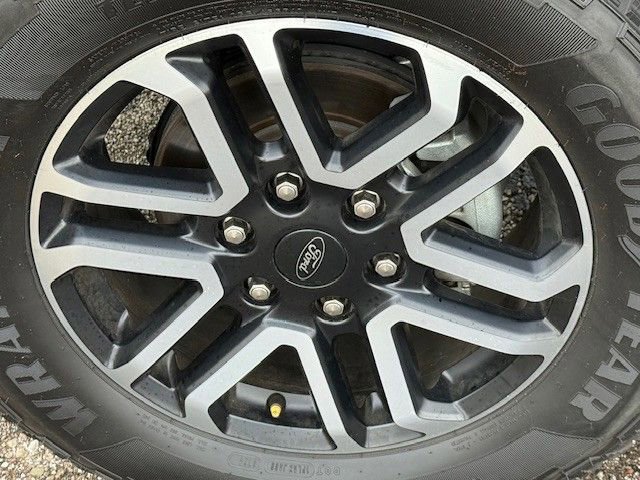 Used 2024 Ford Ranger Lariat image 13