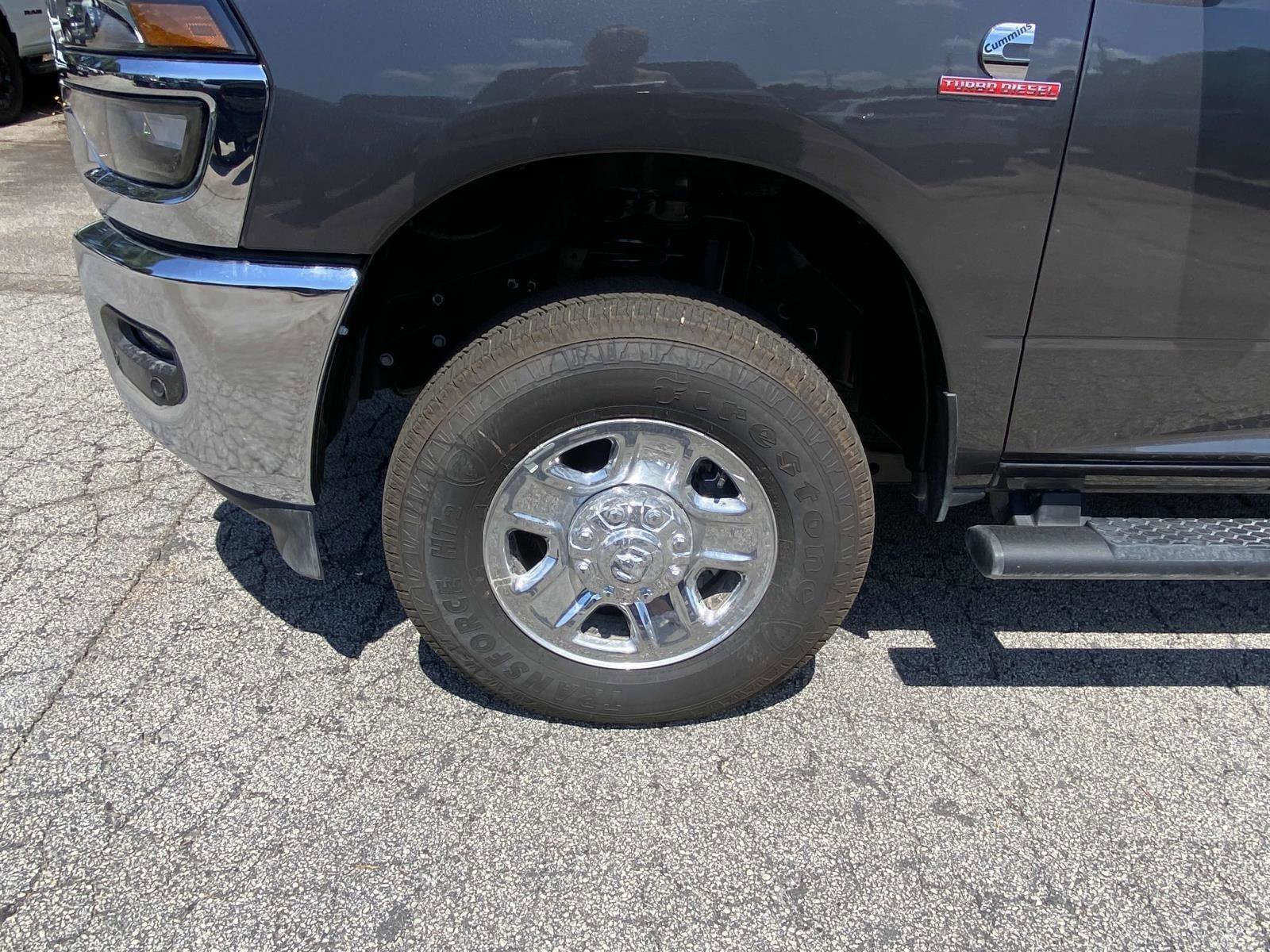 Used 2025 RAM 2500 Tradesman image 34