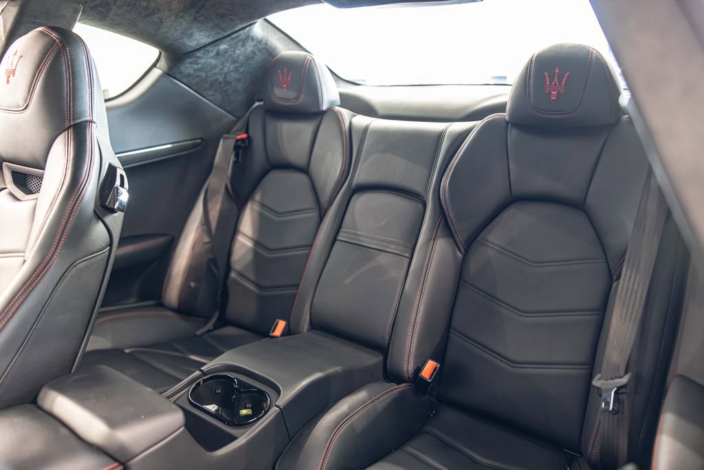 Used 2018 Maserati GranTurismo MC RWD image 34