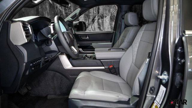Used 2025 Toyota Tundra Limited image 3