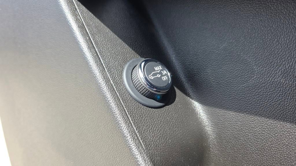 Used 2025 Cadillac XT5 Premium Luxury image 25