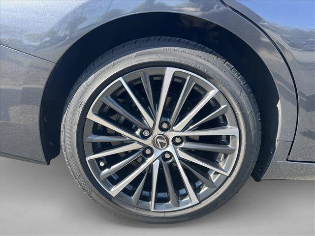 Used 2022 Lexus ES 350 w/ Premium Package FWD image 24
