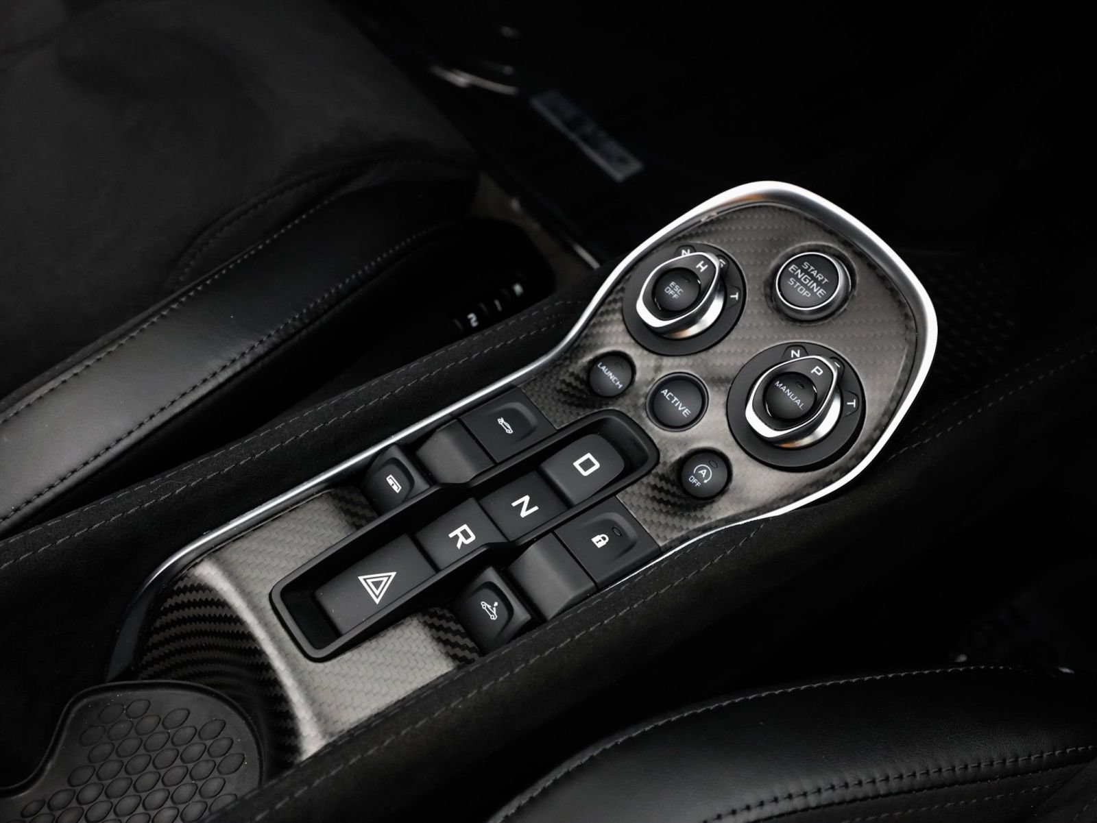 Used 2020 McLaren 600LT Spider RWD image 32