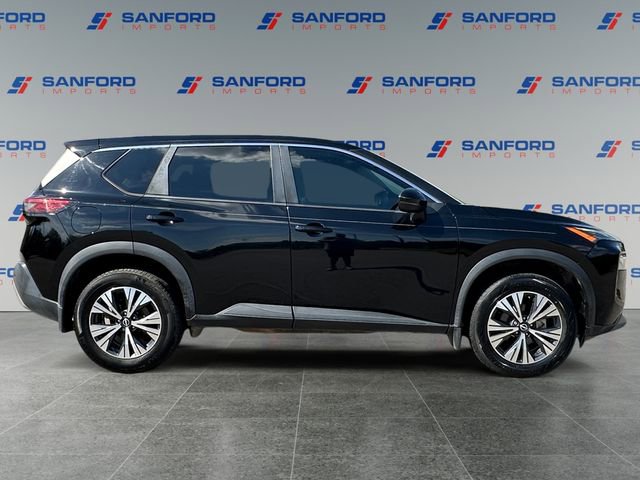 Used 2022 Nissan Rogue SV FWD image 6
