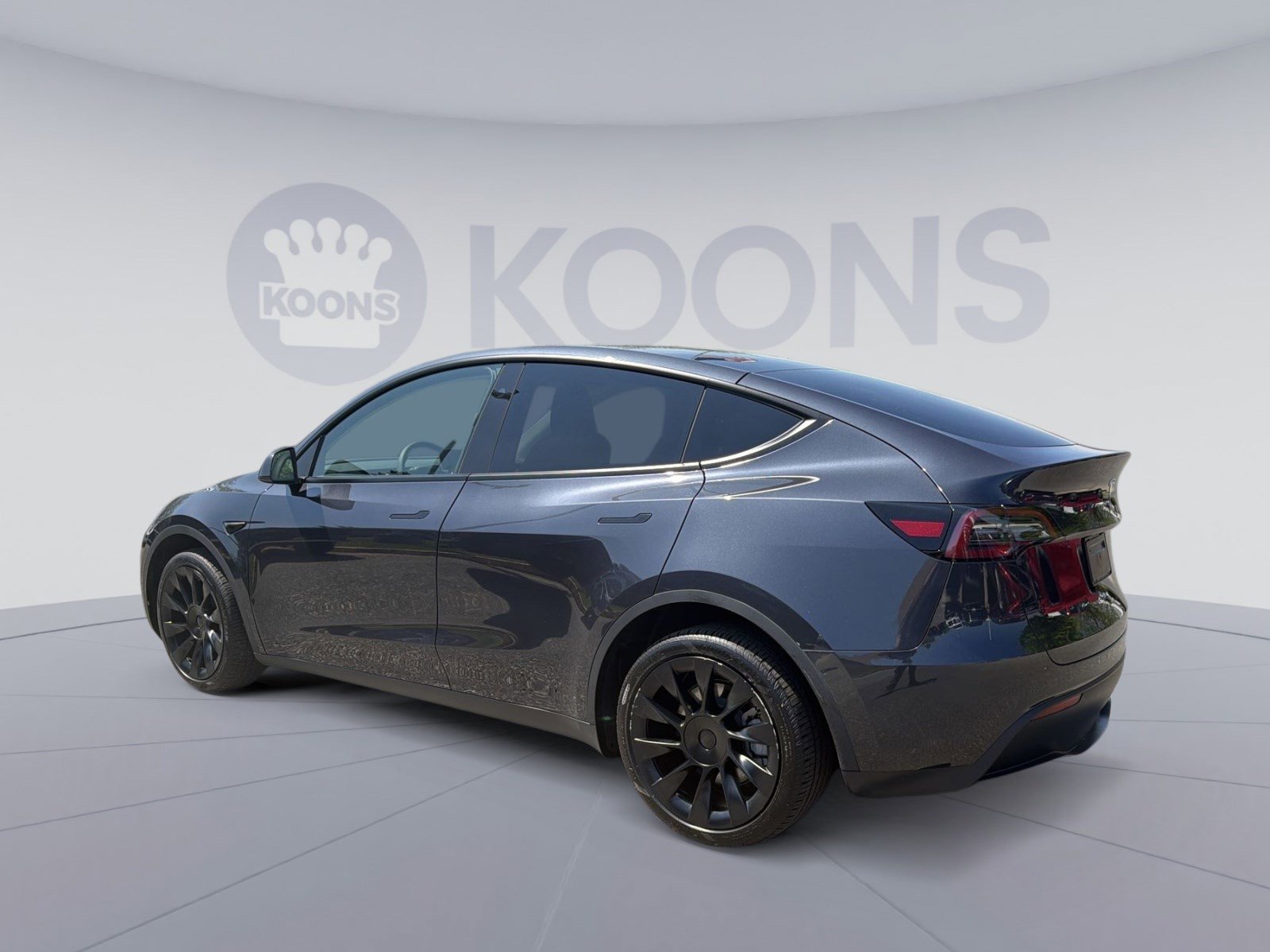 Used 2024 Tesla Model Y Long Range image 4