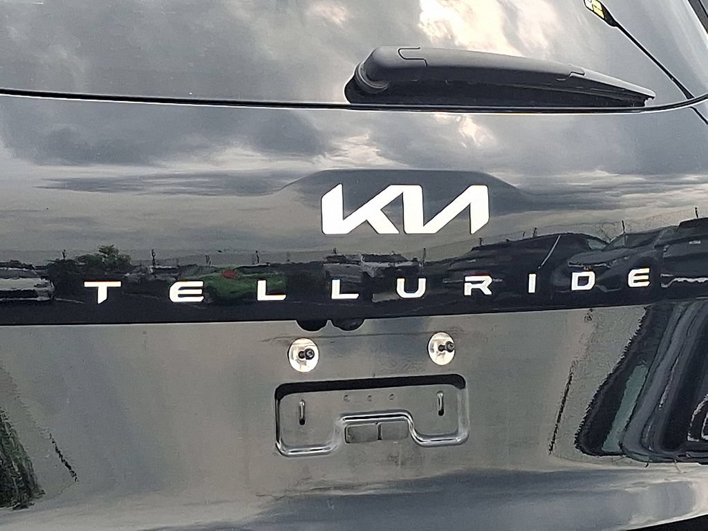 Certified 2024 Kia Telluride LX AWD/4WD image 28