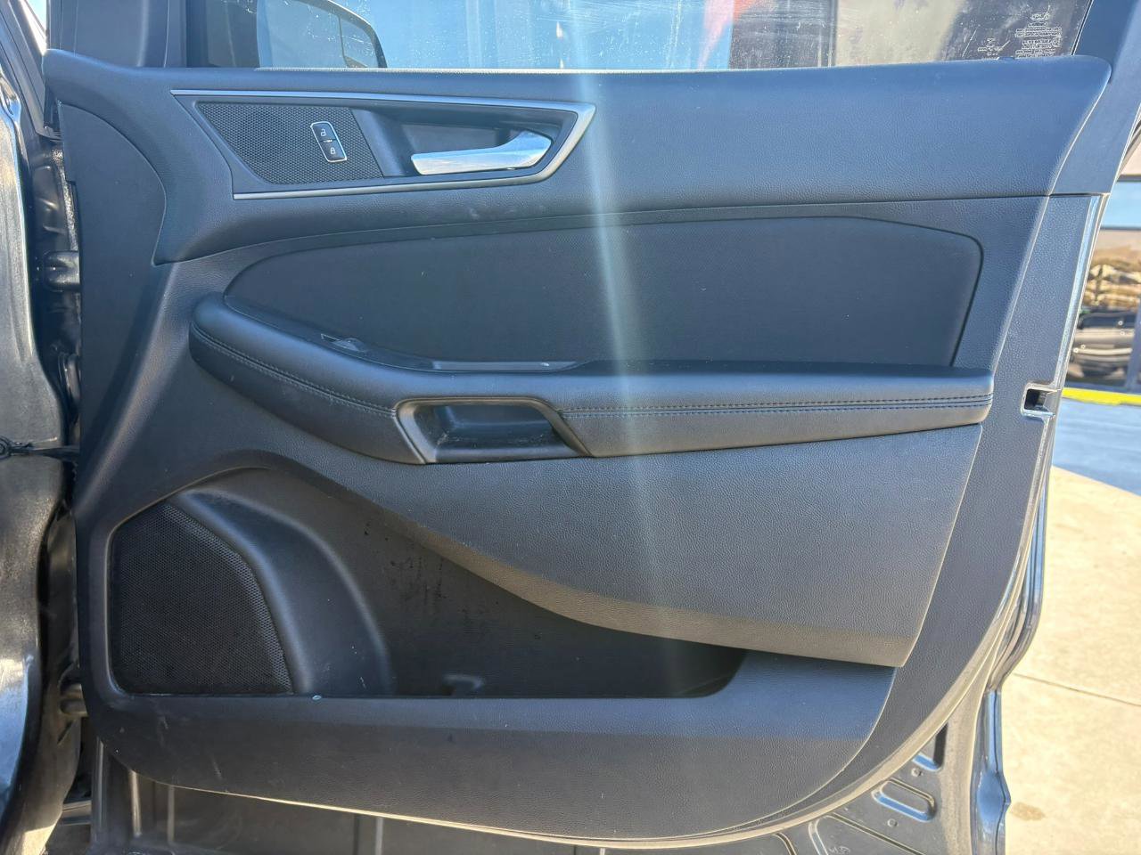 Used 2016 Ford Edge SE FWD image 34