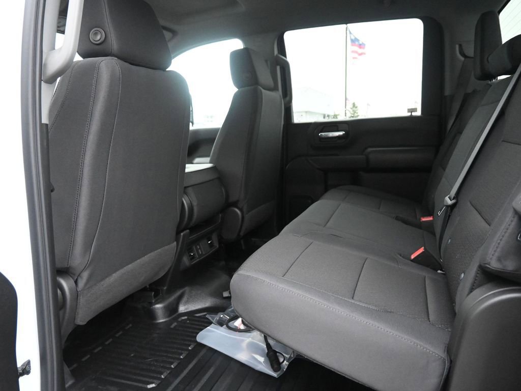 New 2026 GMC Sierra 3500 Pro w/ Convenience Package image 12