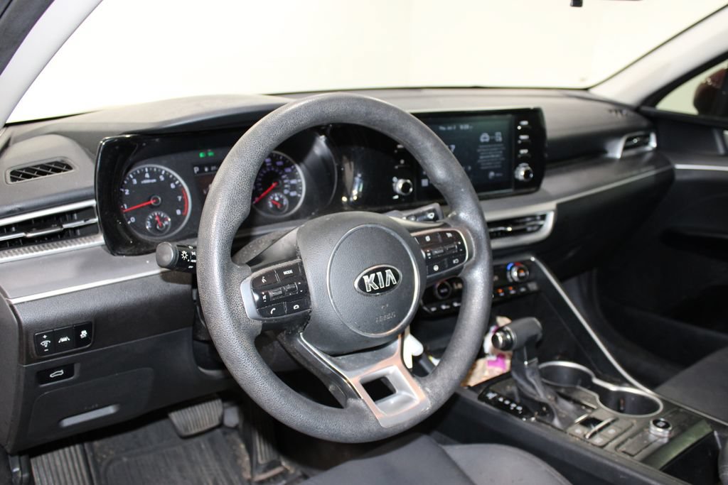 Used 2021 Kia K5 LX FWD image 14