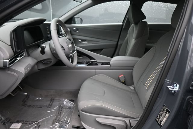 Used 2026 Hyundai Elantra SEL Sport Premium FWD image 22