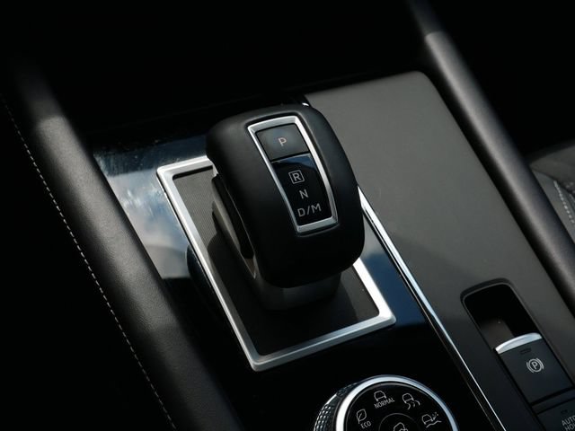 Used 2024 Mitsubishi Outlander SE AWD/4WD image 22