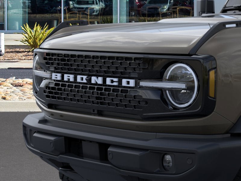 New 2026 Ford Bronco Outer Banks AWD/4WD image 19
