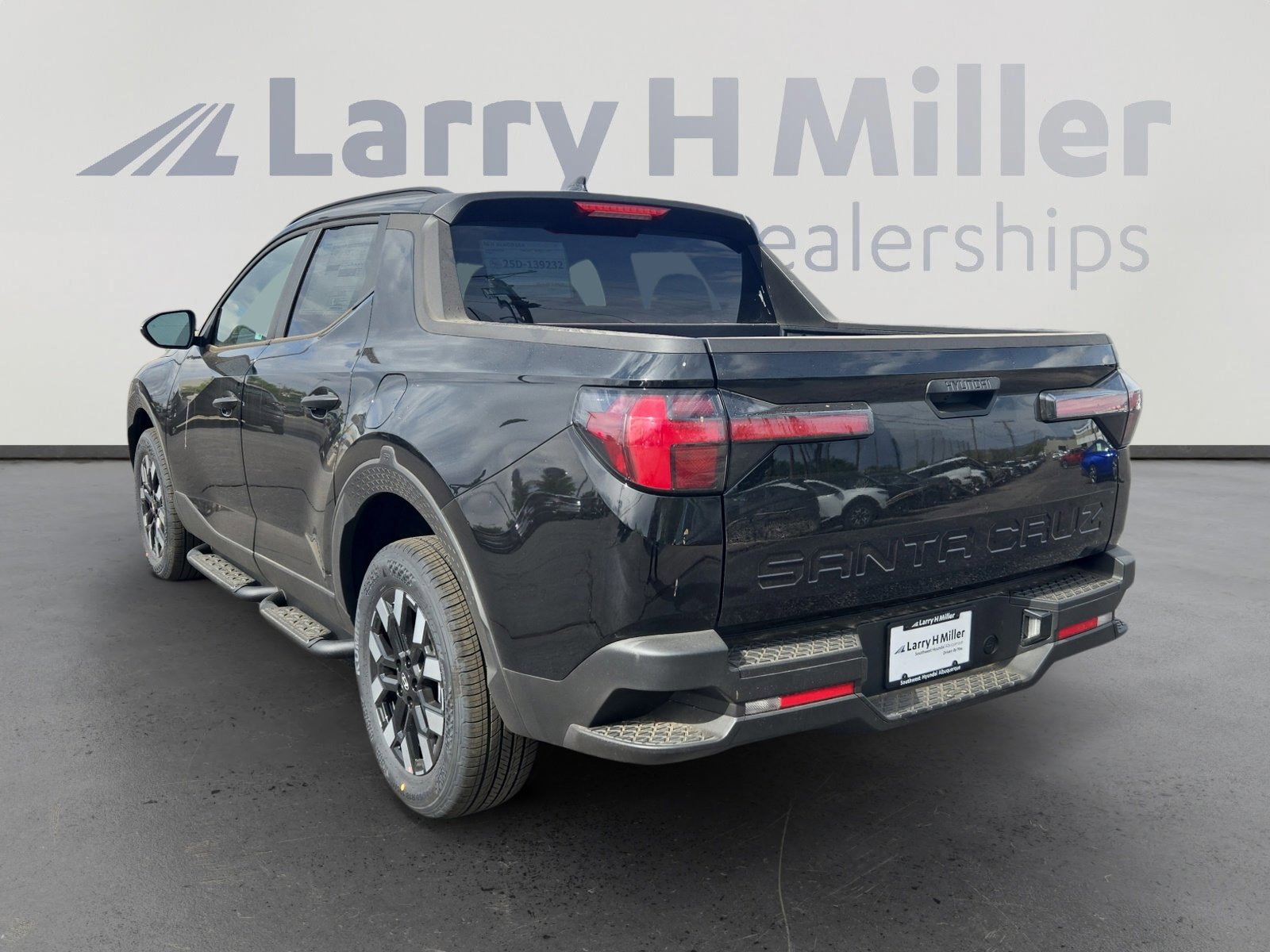 New 2025 Hyundai Santa Cruz SEL FWD image 4