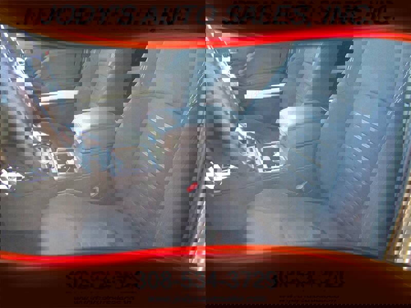 Used 2024 Toyota Tacoma TRD Off-Road image 5