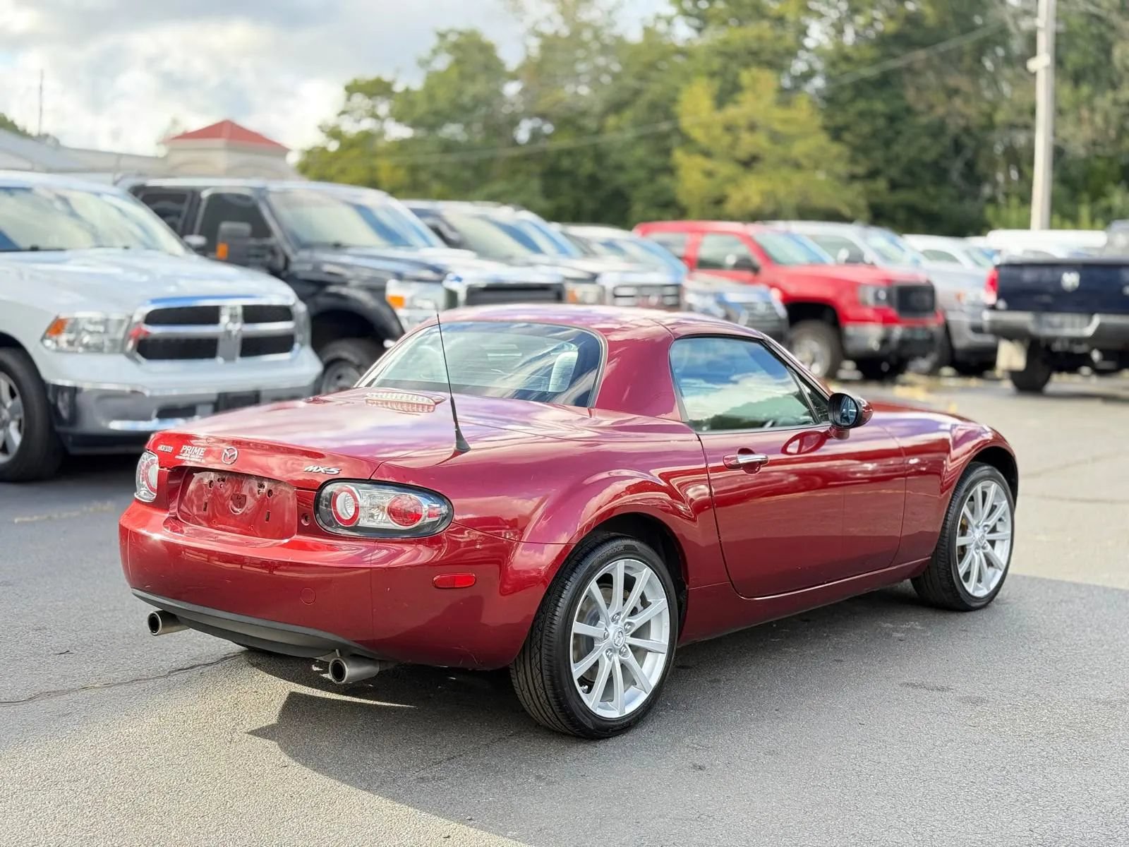 Used 2007 MAZDA MX-5 Miata Grand Touring w/ Premium Pkg RWD image 8
