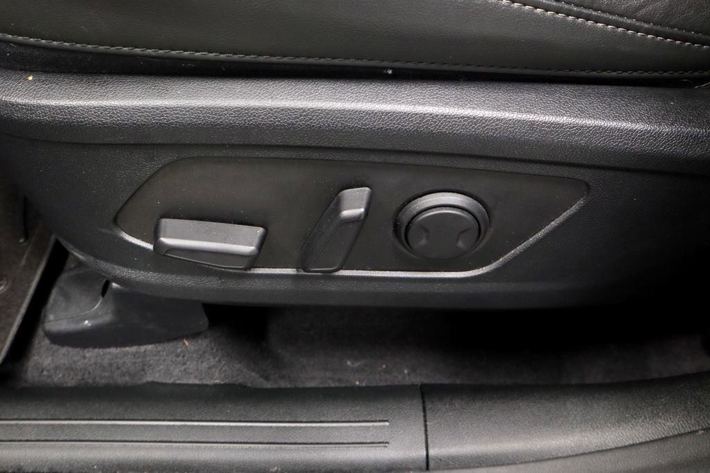 Used 2023 Kia Sorento S w/ Panoramic Sunroof Package image 26