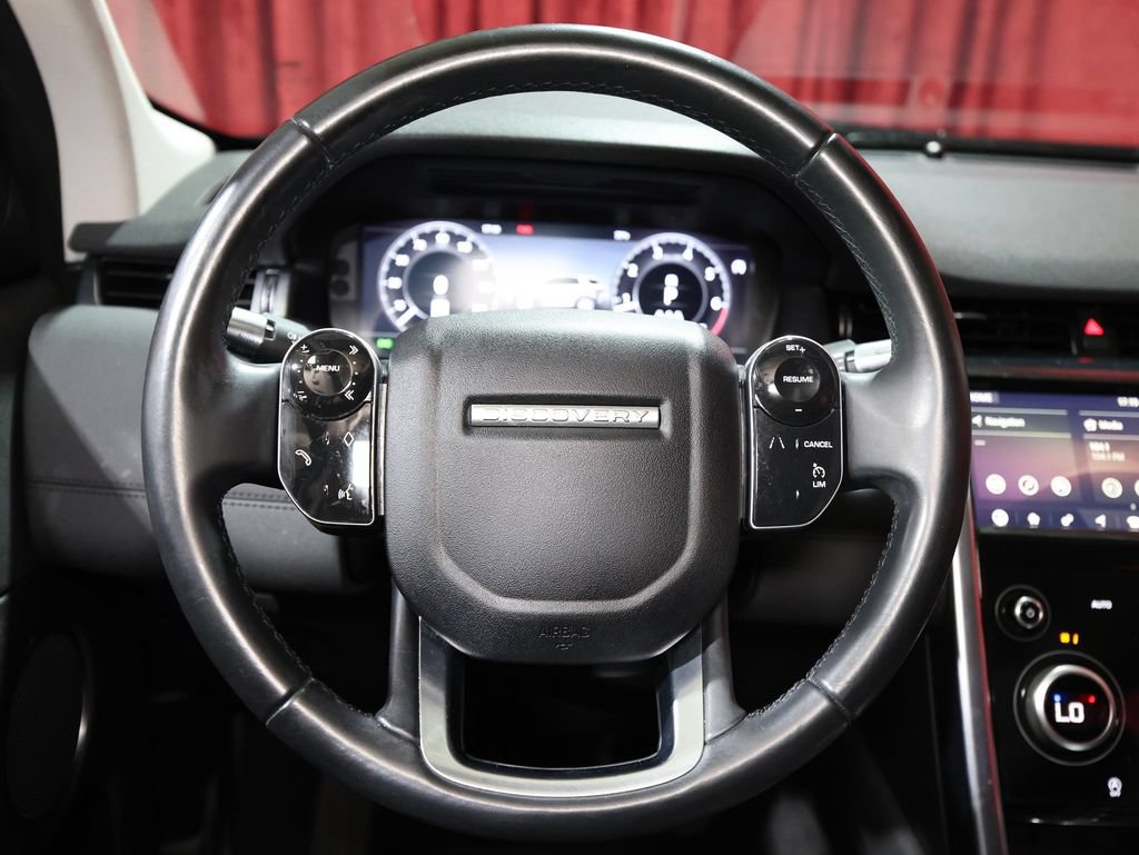 Used 2020 Land Rover Discovery Sport SE AWD/4WD image 16