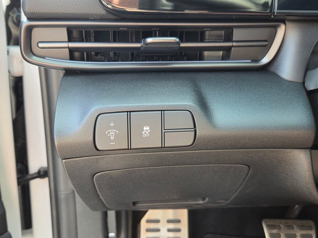 Used 2024 Hyundai Elantra N Line image 26