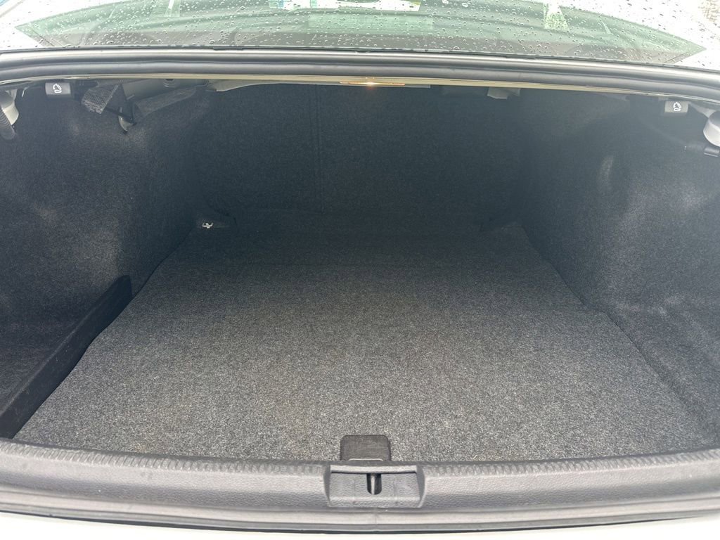 Used 2016 Volkswagen Passat 1.8T S image 23