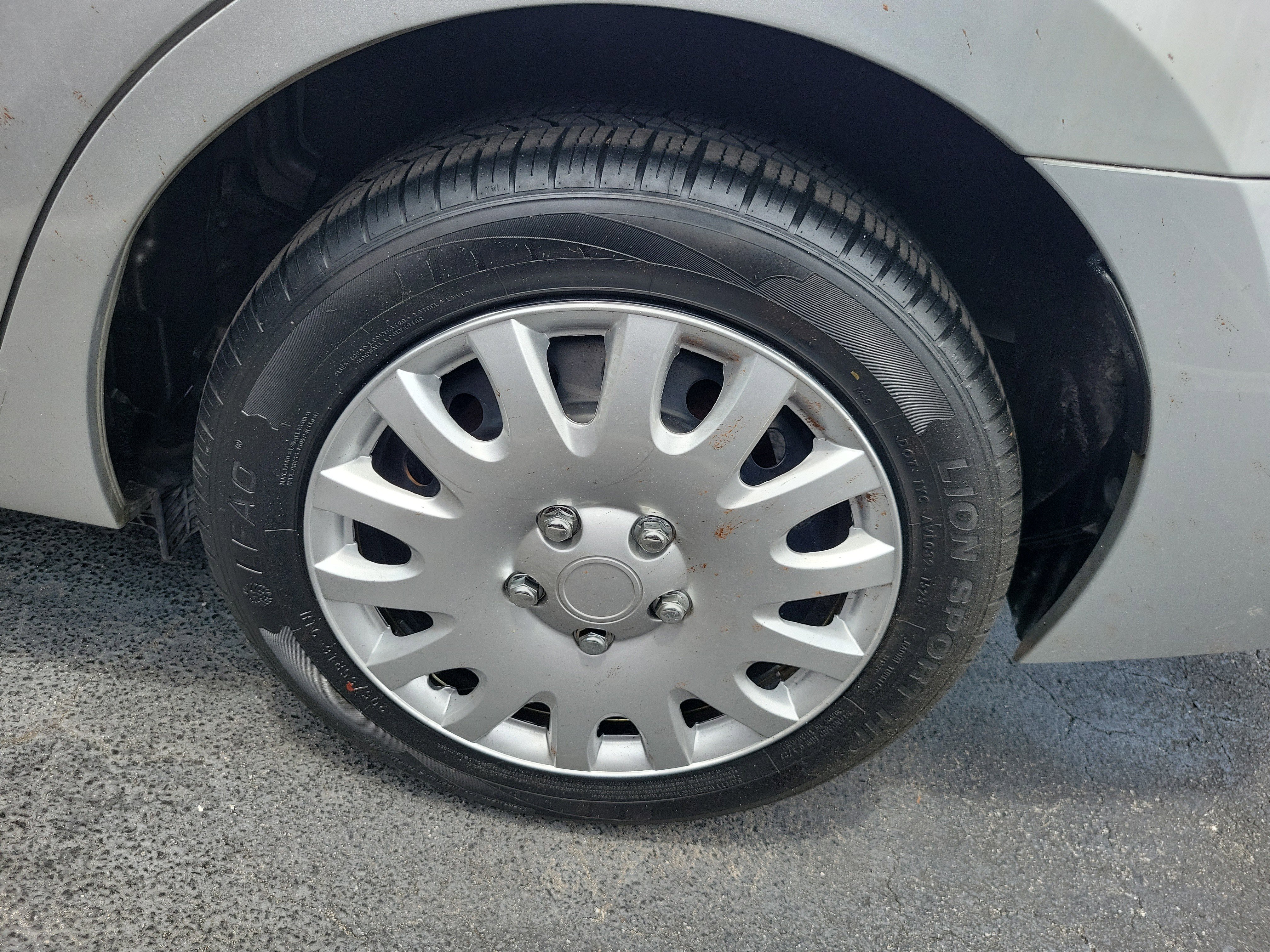 Used 2019 Toyota Corolla LE FWD image 29