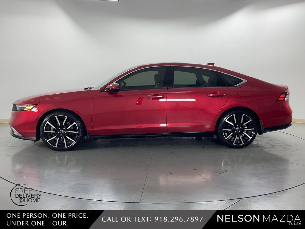 Used 2024 Honda Accord Touring image 10