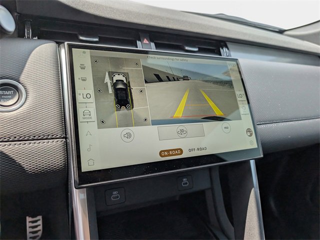 New 2025 Land Rover Discovery Sport Dynamic SE image 10