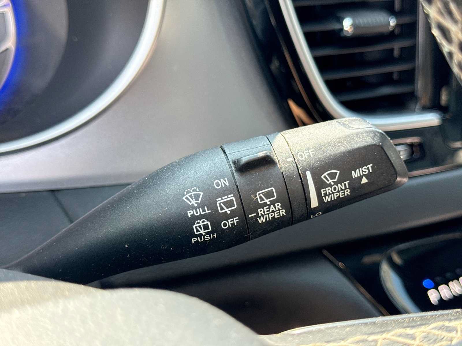 Used 2018 Chrysler Pacifica Touring-L Plus FWD image 26