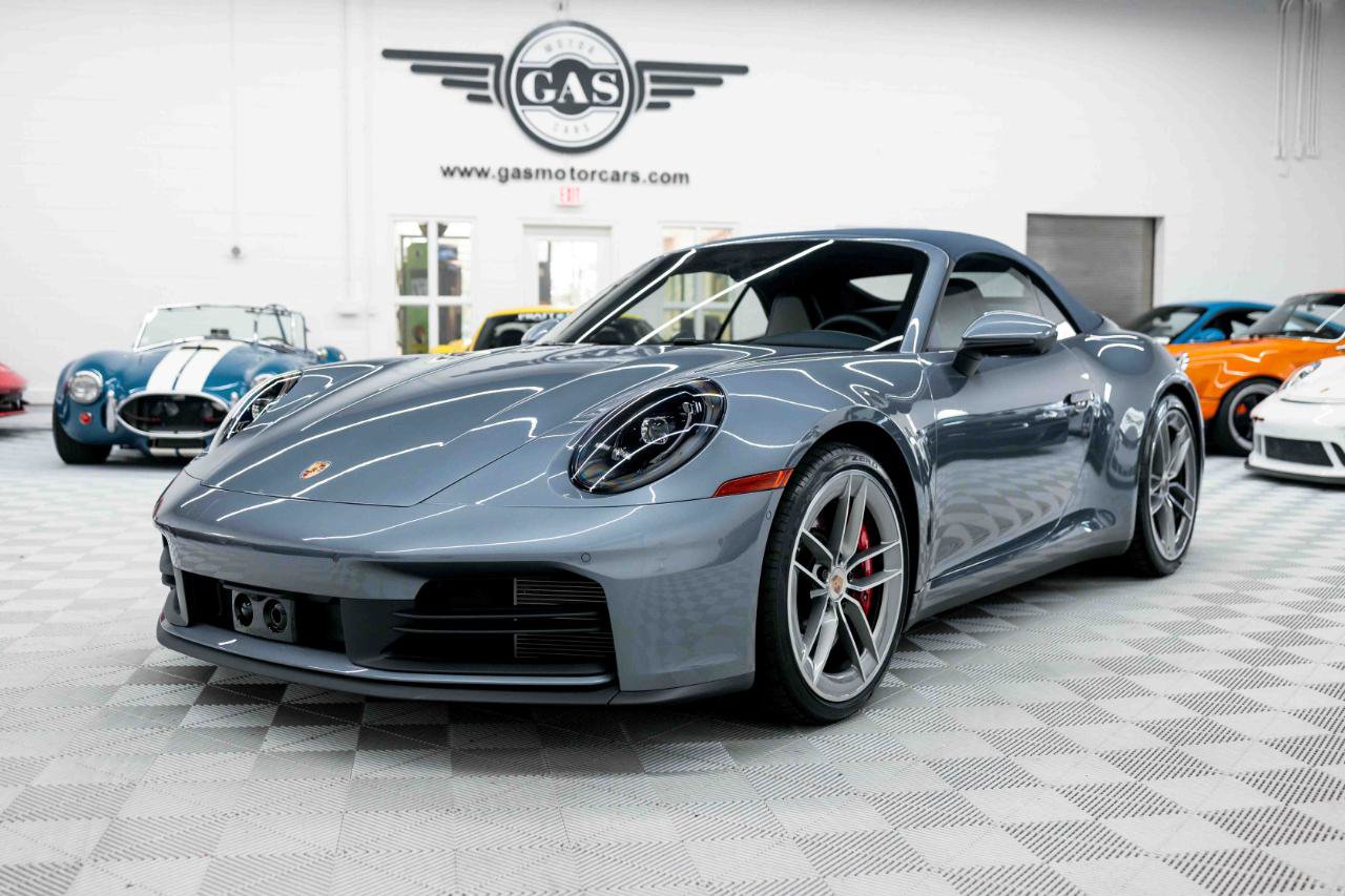 Used 2025 Porsche 911 Carrera S RWD image 89