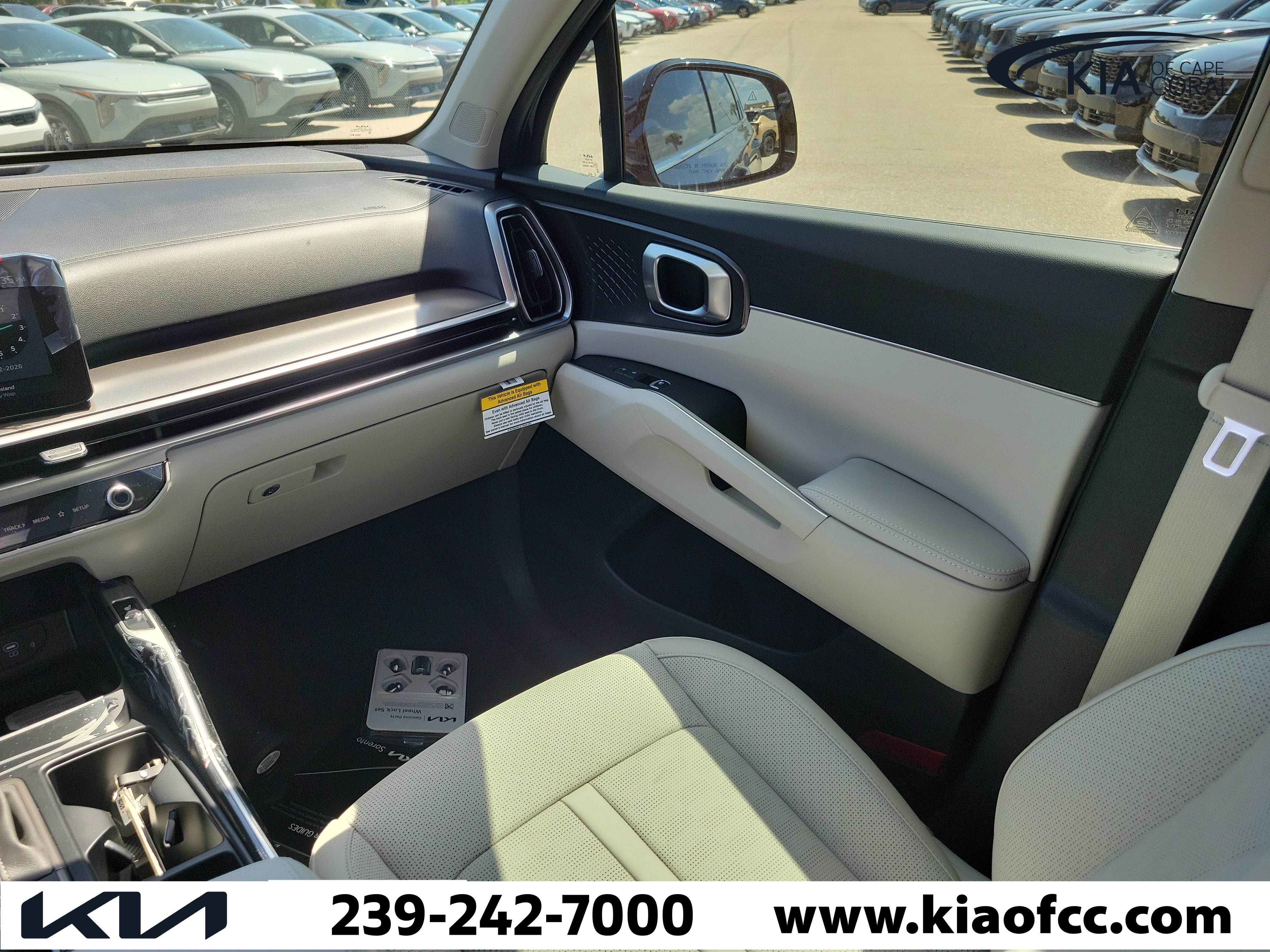 New 2026 Kia Sorento S w/ S Panoramic Sunroof Package FWD image 16