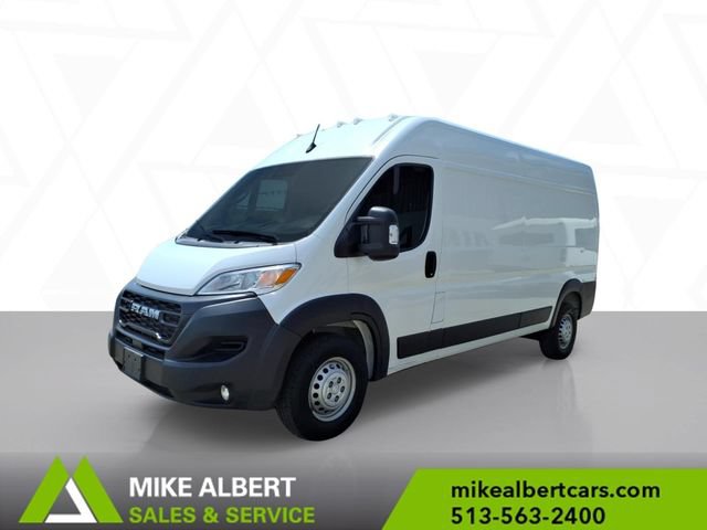 Used 2024 RAM ProMaster 2500 w/ Convenience Group FWD image 3