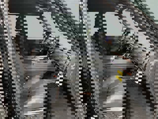 New 2025 Nissan Armada SL w/ Captain's Chari Seat Package image 20