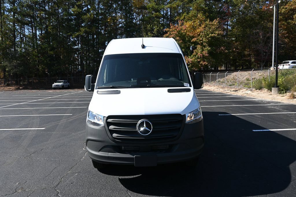 Used 2026 Mercedes-Benz Sprinter 4500 image 31