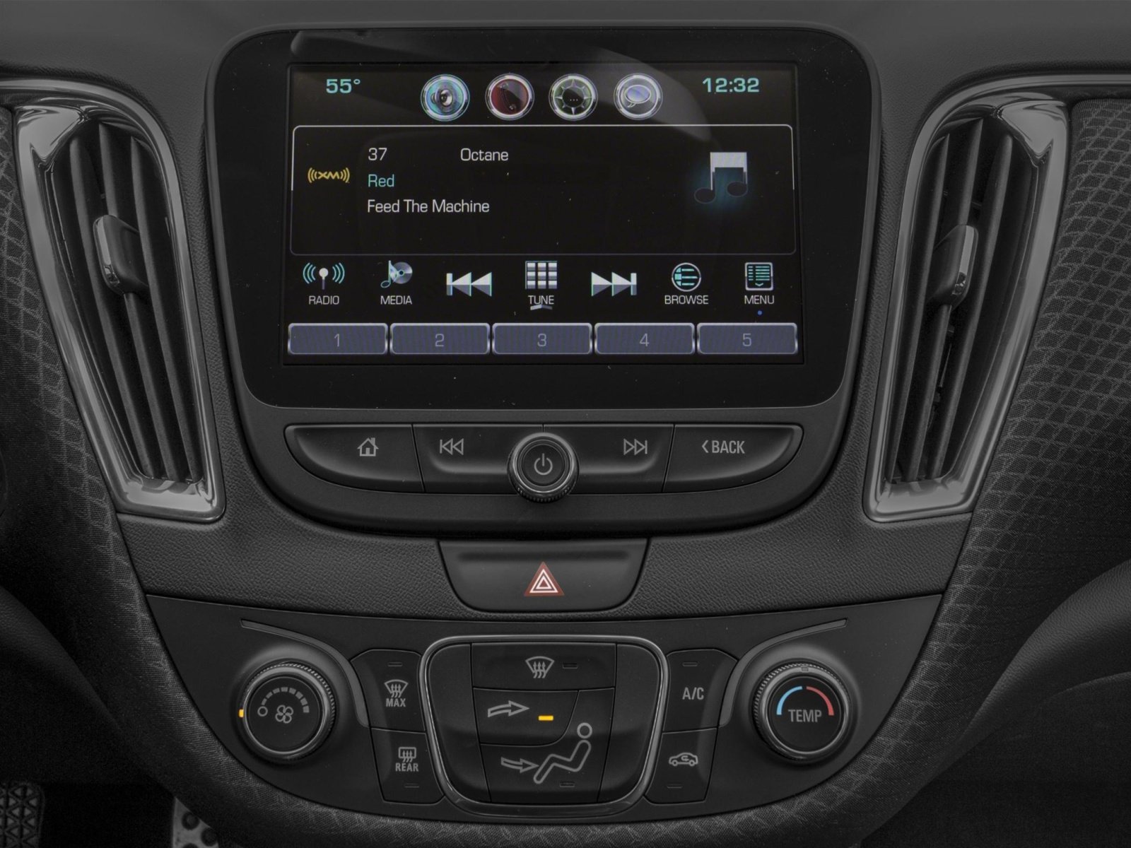 Used 2016 Chevrolet Malibu LT FWD image 7