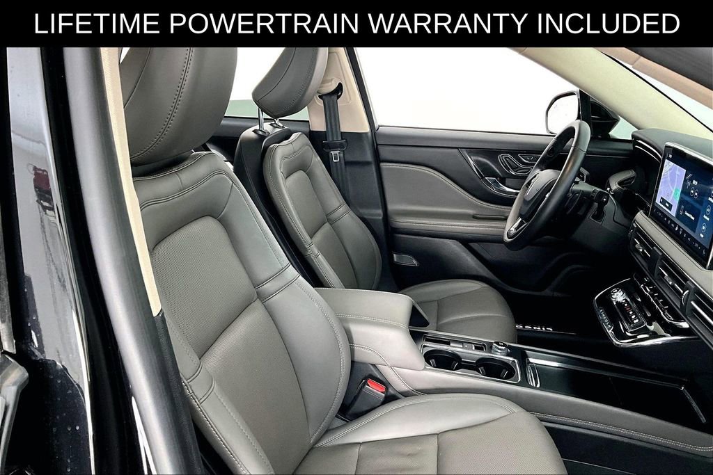 Used 2024 Lincoln Corsair Grand Touring image 10