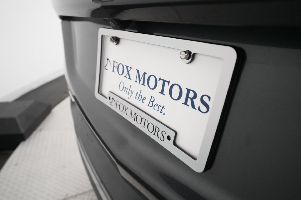 Used 2018 Chevrolet Equinox LS AWD/4WD image 34