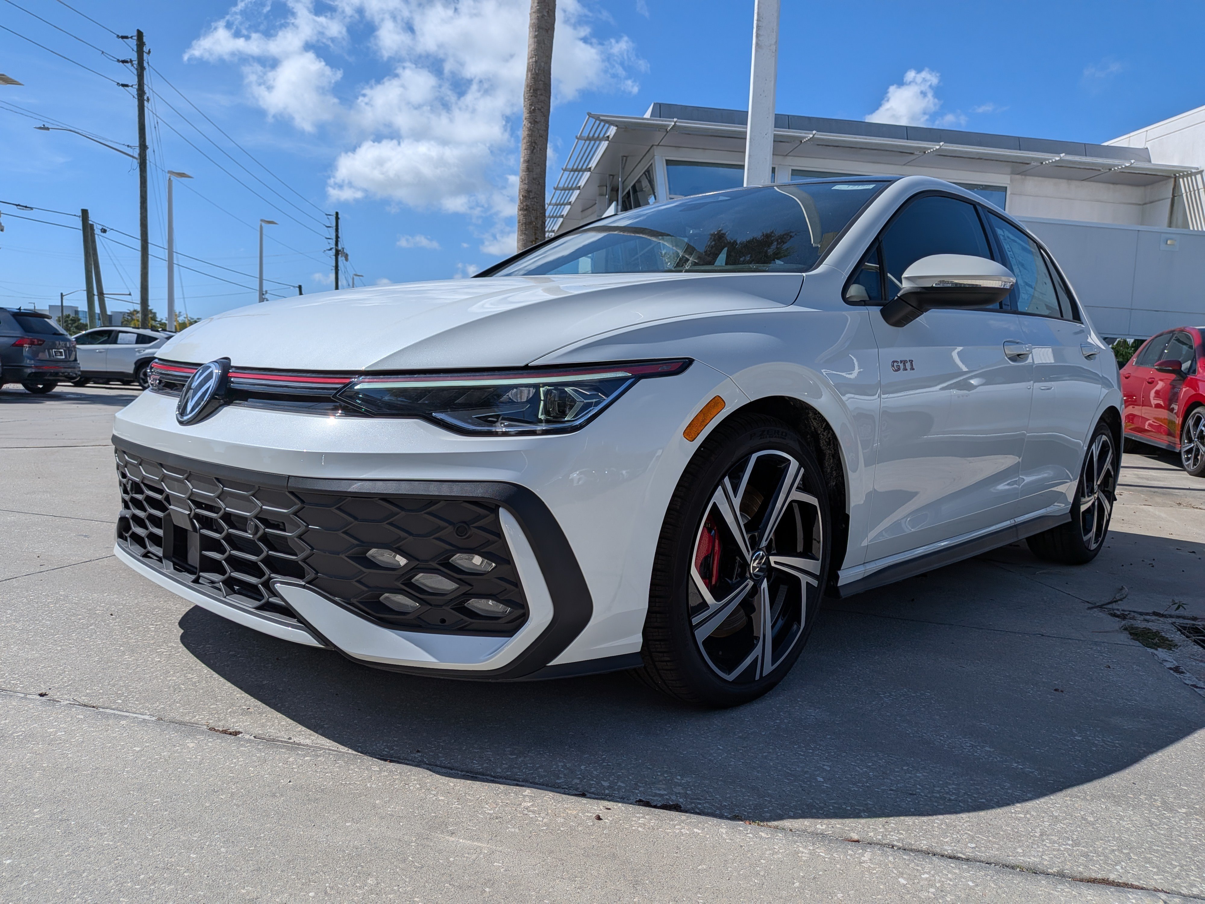 New 2026 Volkswagen GTI SE FWD image 7