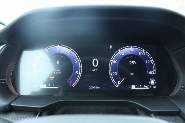 Used 2025 Jeep Grand Cherokee Laredo w/ Luxury Tech Group I AWD/4WD image 26