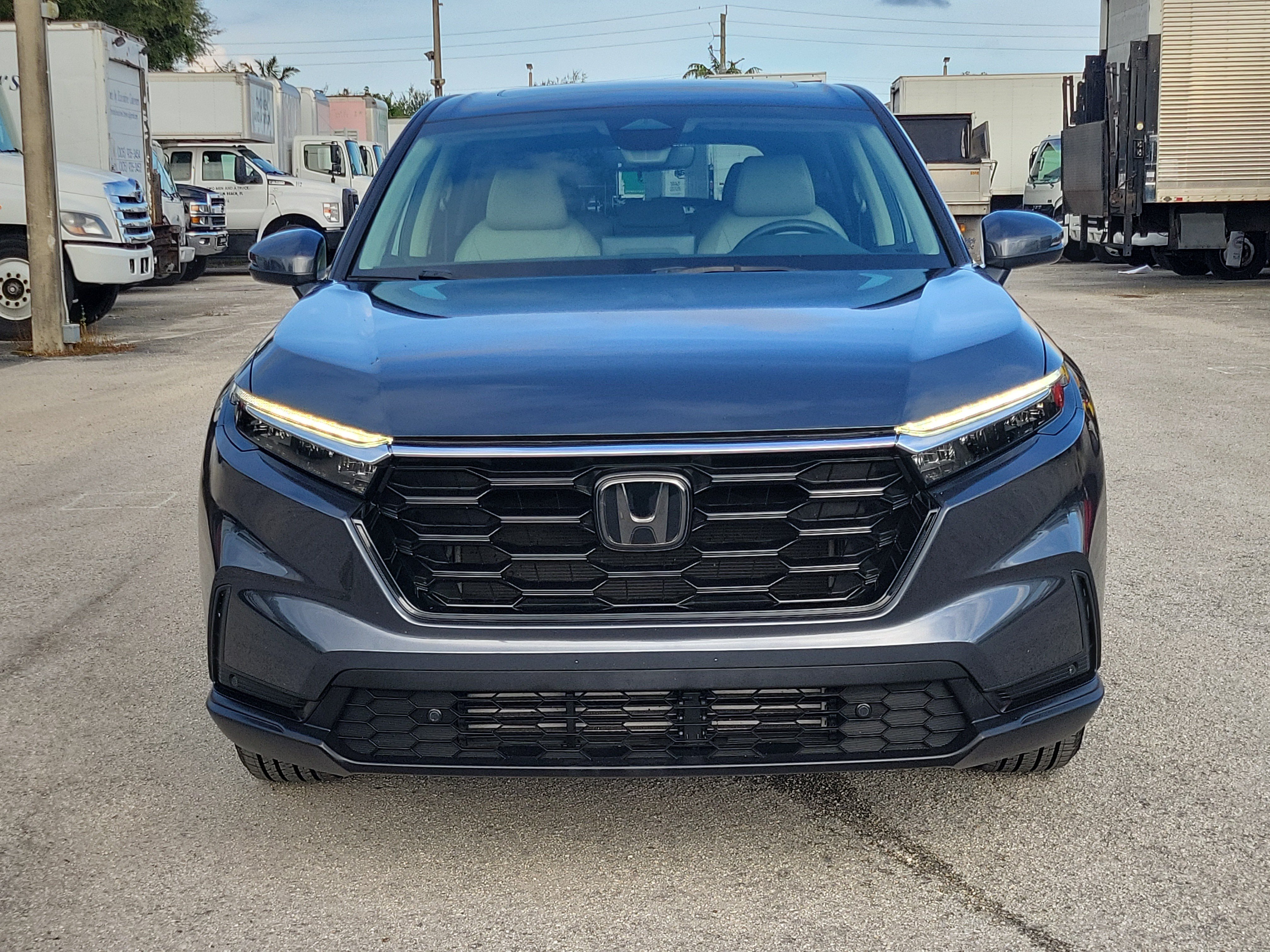 Used 2024 Honda CR-V EX-L image 8