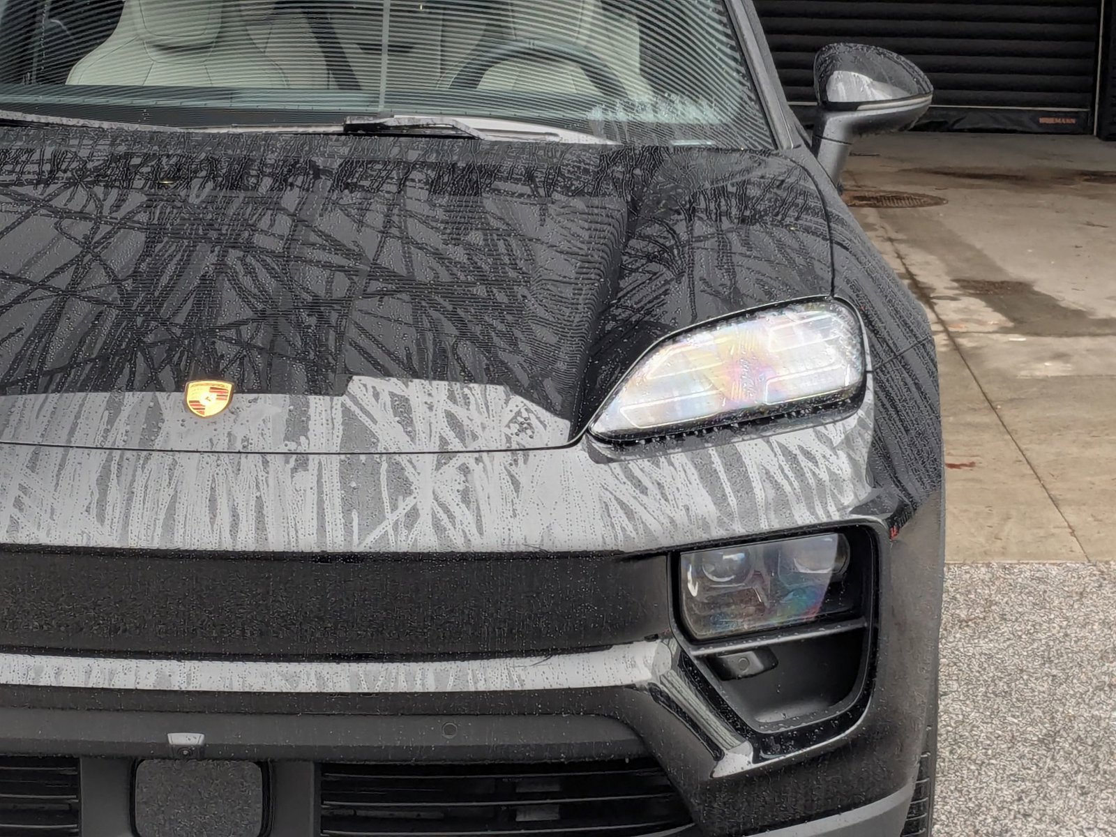 New 2026 Porsche Macan 4 Electric AWD/4WD image 12
