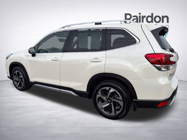 Used 2022 Subaru Forester Touring AWD/4WD image 5