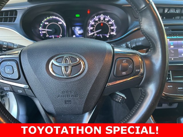 Used 2015 Toyota Avalon Limited image 20