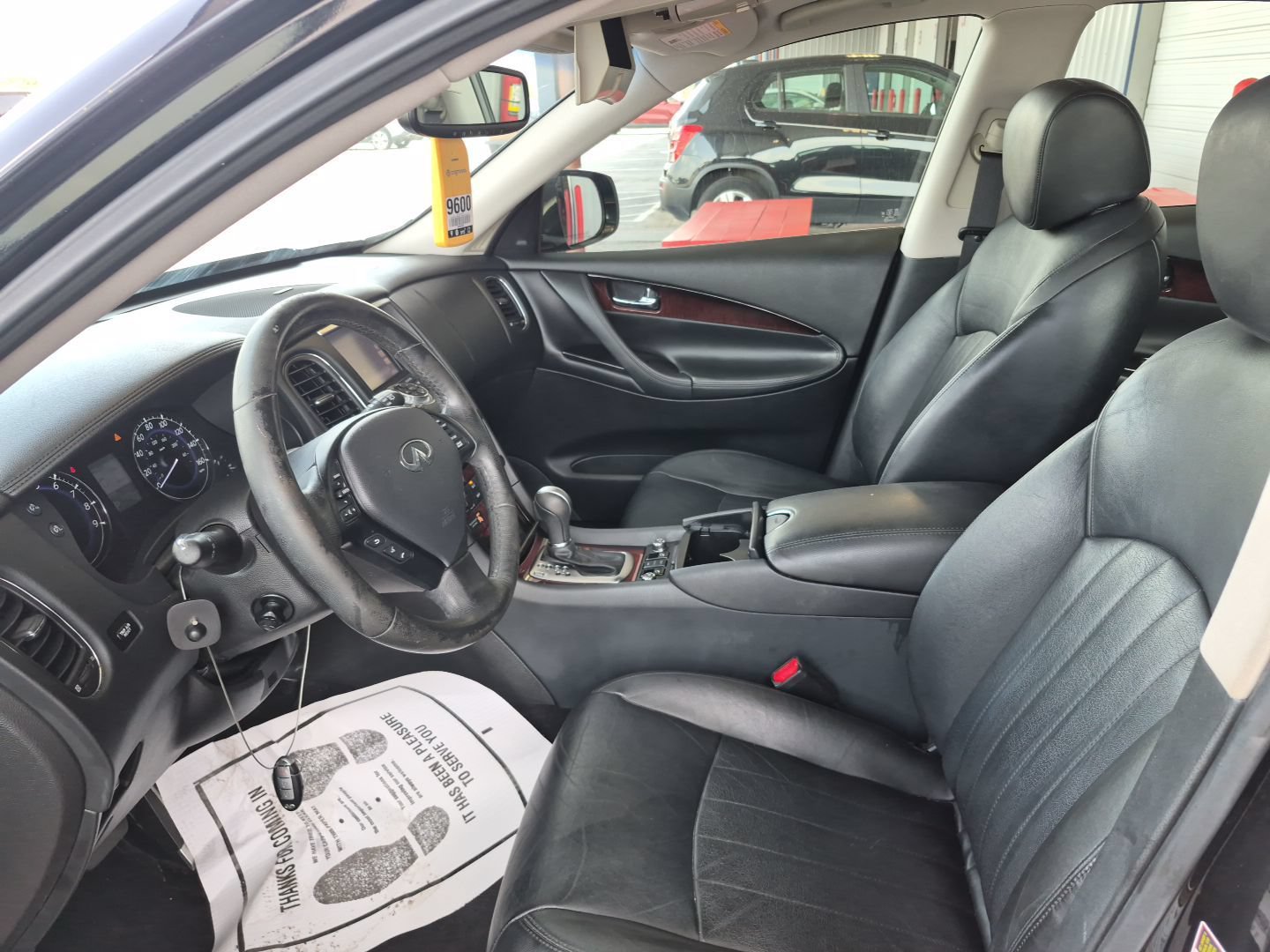 Used 2017 INFINITI QX50 2WD w/ Technology Package image 8
