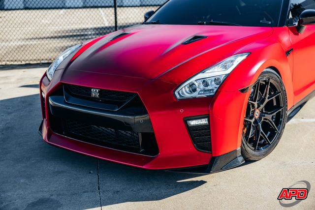 Used 2020 Nissan GT-R Premium w/ Premium Interior Package image 23