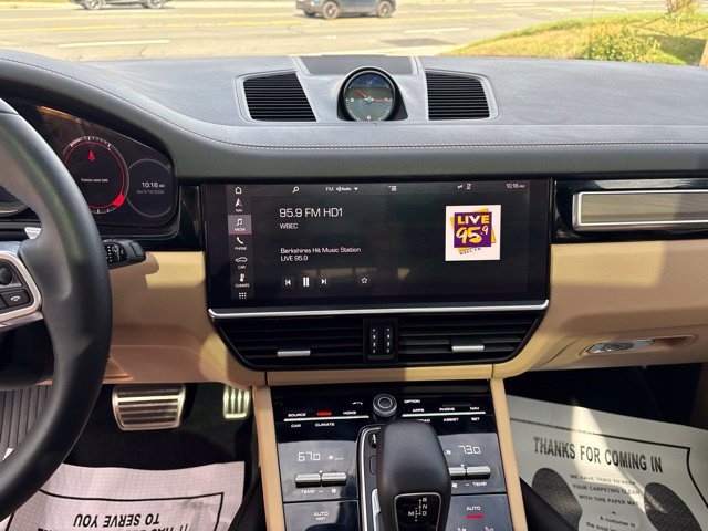 Used 2019 Porsche Cayenne S AWD/4WD image 29